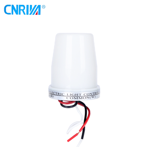 Interrupteur photoélectrique thermique CNRIYA ASC-2210T 10A, marche/arrêt automatique jour/nuit, LED 1000W, IP54/IP44, 120V, temporisation 30-120s, résistant aux UV, ABS 12mm - Product Image 1