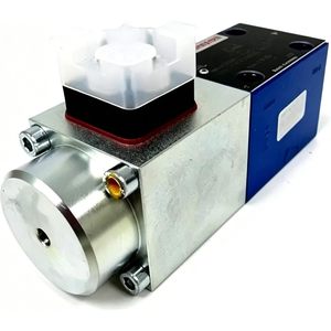 Válvula de Control Direccional Hidráulica Djcxysm de 4 Vías, 315 Bares, 600 L/min, Acabado Cromado - Product Image 1