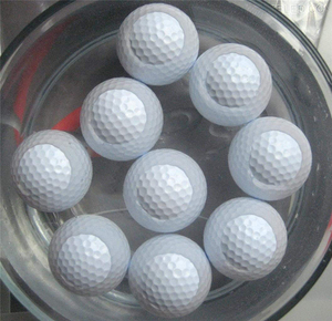 Balles de golf flottantes durables et économiques, 2 couches de Surlyn avec logo personnalisé pour le terrain de pratique, le lac et la piscine, sensation de frappe réelle - Product Image 5