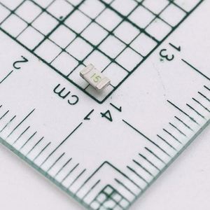 Whole -Sale 0501015.WR1 1206 3216 Fuses SMD One-Time Fuses Fast-Acting 15A 32V - Product Image 1