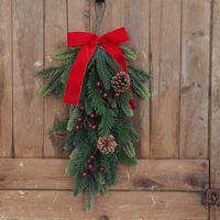 Karangan Bunga Natal, Cincin Bunga, Hiasan Buah Pinus dan Berry, Simulasi Buah Merah, Daun Magnolia, Pita Goni, Lonceng Jingle