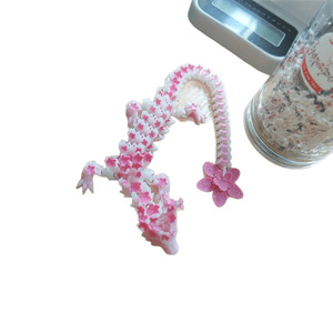 Vente en gros de jouets dragon 3D imprimés à la main, nouveaux ornements de Noël en PVC pour étudiants, animaux en résine et verre avec personnages de Frozen - Product Image 5