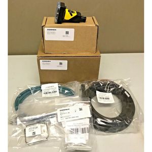 กล้องอัจฉริยะ Cognex IS2000C-130-40-SR8 สำหรับอ่านบาร์โค้ดแบบสแกนพื้นที่ชนิดติดตั้งถาวรสำหรับใช้งานในอุตสาหกรรม - Product Image 1