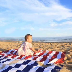 Custom Design Assorbente Quick Dry Oversize <span class=keywords><strong>Asciugamani</strong></span> <span class=keywords><strong>Per</strong></span> Piscina e <span class=keywords><strong>Spiaggia</strong></span> Supersoft Asciugamano Sotto Il Sole E la <span class=keywords><strong>Spiaggia</strong></span> - Product Image 2