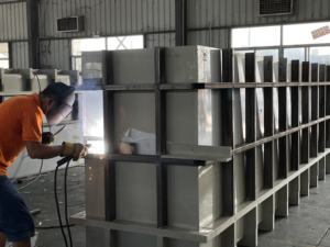 Réservoir d'<span class=keywords><strong>eau</strong></span> en plastique résistant aux acides et aux alcalis pour le stockage des eaux <span class=keywords><strong>de</strong></span> <span class=keywords><strong>pluie</strong></span> Éviers en plastique pour réservoir <span class=keywords><strong>de</strong></span> traitement <span class=keywords><strong>de</strong></span> l'<span class=keywords><strong>eau</strong></span> - Product Image 3