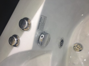 ที่เสียบอ่างอาบน้ำนวดไฮโดร Jetted <span class=keywords><strong>Onsen</strong></span> แบบญี่ปุ่นเพศใหญ่สำหรับสองคน - Product Image 3
