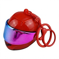 Porte-clés coloré en forme de casque de moto 3D, breloque de sac en plastique, mini porte-clés en ABS pour cadeau et promotion