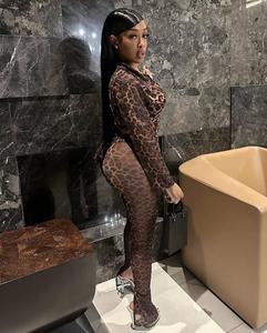 Completo <span class=keywords><strong>Donna</strong></span> Primavera Autunno, Top Trasparente in Rete con Stampa Leopardata e Leggings a Vita Alta, Set <span class=keywords><strong>Sexy</strong></span> in Due Pezzi - Product Image 3