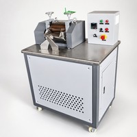 Kunststoff-Pelletiermaschine Bimetallwalze Zweiwalzenmühle Verschleißfeste Hochfüllstoff-Misch- und Granuliermaschine CE