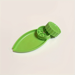 Vente en gros <span class=keywords><strong>de</strong></span> broyeur en plastique à 2 couches en forme <span class=keywords><strong>de</strong></span> <span class=keywords><strong>feuille</strong></span> <span class=keywords><strong>de</strong></span> <span class=keywords><strong>tabac</strong></span> broyeur d'épices sèches accessoires pour fumeurs - Product Image 4