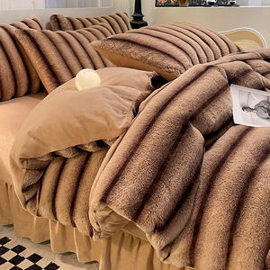 Parure <span class=keywords><strong>de</strong></span> Lit Confortable en Velours <span class=keywords><strong>de</strong></span> Lait Uni, Douce <span class=keywords><strong>et</strong></span> Exquise, Anti-Statique, <span class=keywords><strong>Housse</strong></span> <span class=keywords><strong>de</strong></span> <span class=keywords><strong>Couette</strong></span> 4 Pièces en Polyester avec Taies d'Oreiller - Product Image 5