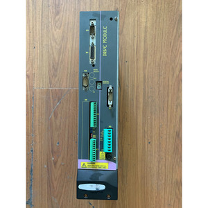 Controlador de Accionamiento AXD1.35-A1-1 Usado en Buen Estado AXD1.35-A1-1 AXD1.35-A1-1 - Product Image 1