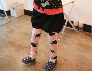 Vêtements pour enfants en gros en ligne : Pantalon décontracté imprimé de dessins animés pour filles, fabriqué en Chine - Product Image 1