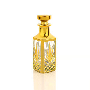 Haute qualité 150ml manuel <span class=keywords><strong>ultraviolet</strong></span> or placage affichage verre <span class=keywords><strong>parfum</strong></span> huileur recyclable forme carrée avec une belle décoration - Product Image 4