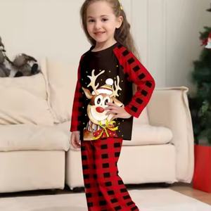 Conjunto de Ropa Familiar para el Hogar en Oferta, Ropa de Dibujos Animados Suave para Padres e Hijos, Pijamas Extra Grandes con Estampado Navideño a Cuadros - Product Image 2