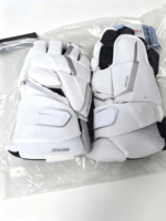 Gants de hockey sur glace en fibre de carbone pour enfants Elite Performance avec paume renforcée et ajustement ergonomique