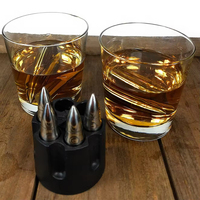 Ensemble de verres à whisky glacés or et argent pour hommes Ensemble de refroidisseurs en acier inoxydable et argent avec base en forme de baril revolver