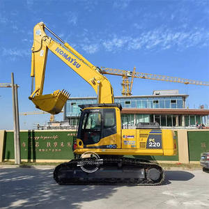 Excavatrice d'occasion Komatsu PC220-8 de 22 tonnes, de qualité supérieure, pour la construction en Japon, modèle PC200, hydraulique sur chenilles, à vendre - Product Image 1
