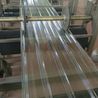 Machine de formage par pressage de panneaux de luminaires en fibre de verre renforcée de plastique polyester ondulé