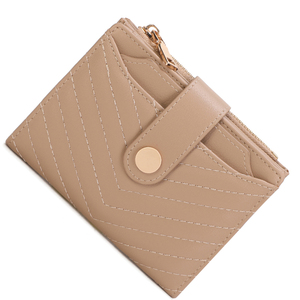 Portefeuille pour femme en <span class=keywords><strong>cuir</strong></span> vegan haute capacité, imprimé vache, matelassé, avec fermeture éclair pour pièces de <span class=keywords><strong>monnaie</strong></span> et multiples emplacements pour cartes - Product Image 1