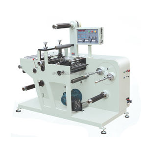 Machine de découpe et de refendage de papier adhésif rotatif en rouleau à rouleau avec enrouleur à tourelle - Product Image 1