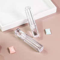 Tube de brillant à lèvres en plastique de 4ml personnalisable emballage cosmétique carré entièrement transparent avec bouchon à vis logo personnalisé