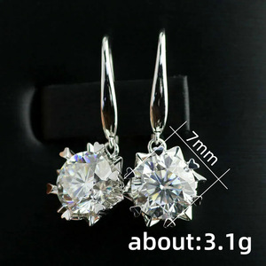 Orecchini a Forma di Cuore Rotondi alla Moda per Donne, Orecchini Pendenti Minimalisti ed Eleganti, Gioielli Statement - Product Image 3