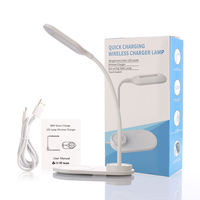 Lampe de bureau à LED directe d'usine avec chargeur sans fil Lampes de bureau de lecture à intensité variable pour le contrôle tactile du bureau à domicile