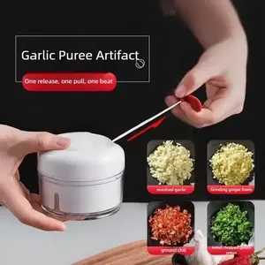 1pc White Hand Pulled Garlic <b>Grinder</b> In The Kitchen Palm Multi Functional Food Garlic <b>Grinder</b> Shredding Machine Garlic Puller - Product Image 3