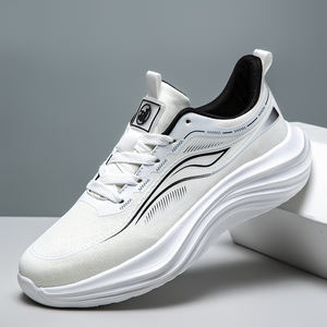 Chaussures de sport respirantes fabriquées en Chine, chaussures pour hommes, chaussures pour femmes, chaussures de tennis, baskets décontractées pour hommes - Product Image 4