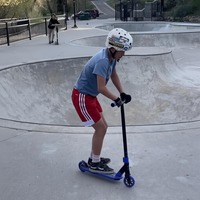 Trottinette de Stunt Extrême OEM pour Enfants 8-12 Ans, Plateforme en Alliage d'Aluminium, Roues en Alliage/PU 110mm, Boîtier de Direction Intégré, Charge Maximale 100kg