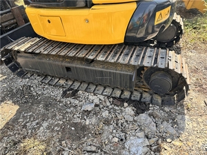 Mini-excavatrice d'occasion Kumatsu PC30 pour la construction, l'aménagement paysager, l'agriculture, les travaux municipaux - Product Image 6