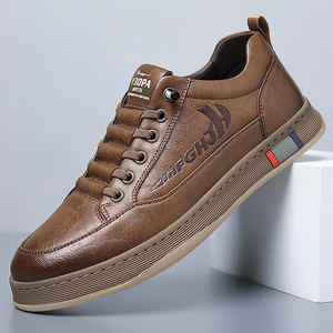 Chaussures décontractées en cuir à lacets pour hommes, bout rond, respirantes, baskets tendance automne, couleur unie, semelle en caoutchouc, détail à bande - Product Image 1