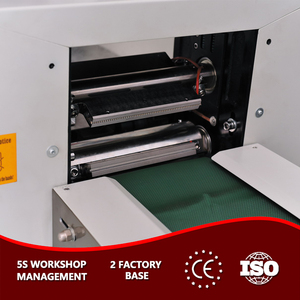 Nhà máy trực tiếp giá <span class=keywords><strong>Ice</strong></span> <span class=keywords><strong>Cream</strong></span> Popsicle máy đóng gói dòng chảy ngang máy đóng gói - Product Image 5