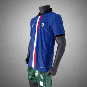 Maillot de football officiel de l'équipe nationale de France, doté d'un tissu léger et à séchage rapide, pour les matchs et l'entraînement - Product Image 3