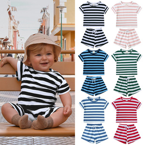 Summer Cute Newborn <span class=keywords><strong>Baby</strong></span> <span class=keywords><strong>Boy</strong></span> Kleidung Sets Strickst reifen Pyjamas Home Kleidung für Jungen und Mädchen Großhandel - Product Image 4