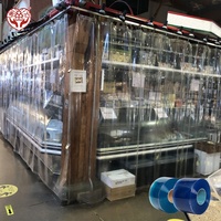 Rideau de porte en plastique transparent teinté bleu personnalisé en usine rouleaux de rideau en bande de pvc pour congélateur