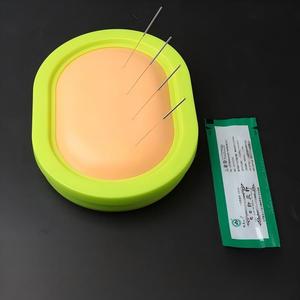 Modèle de peau en silicone pour la pratique de l'<span class=keywords><strong>acupuncture</strong></span> - Coussin d'entraînement portable pour l'insertion des aiguilles aux points d'<span class=keywords><strong>acupuncture</strong></span> pour les étudiants en MTC - Product Image 3