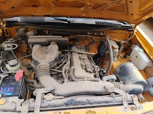 Furgoneta <span class=keywords><strong>Nissan</strong></span> Usada Tipo Caja con Cinco Asientos, Motor de Gasolina 2.4L, Transmisión Manual - Product Image 4