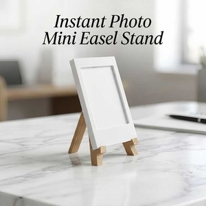 Cadre photo mini chevalet en PLA imprimé en 3D qui transforme instantanément les photos en polaroids - Product Image 2