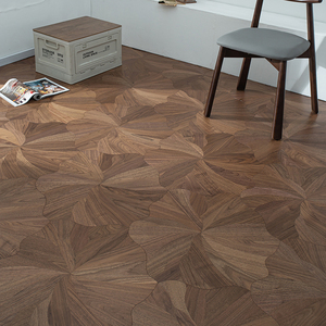 Parquet de Teca Multicapa de Grado AB con Acabado Brillante, Reducción de Ruido y Uniformidad en Grandes Superficies, de 12mm, 14mm y 16mm, para Hogares de Lujo - Product Image 1