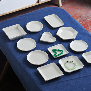 Piatto Decorativo in <span class=keywords><strong>Ceramica</strong></span> Bianca Ecologica con Bordo Dorato, Vassoio Quadrato in Porcellana per Gioielli, Personalizzabile con Logo - Product Image 2