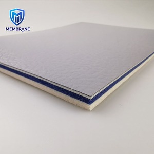 Baldosas de PVC Encajables para Pisos Deportivos de Fútbol y Bádminton - Superficie Antideslizante con Absorción de Impactos, Personalizable en Rollo - Product Image 4