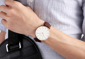 Orologi di moda all'ingrosso e orologi sportivi di lusso in acciaio inox orologi di moda da uomo al quarzo