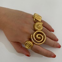 Venta al por mayor al por menor 18K PVD chapado en oro océano verano playa vacaciones impermeable Whelk Acero inoxidable anillos abiertos joyería para mujeres
