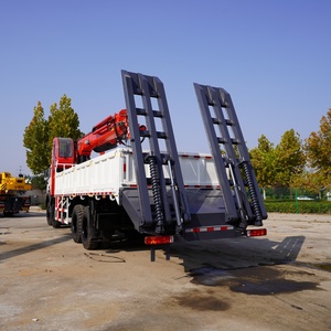 Grue montée sur camion XINFEIGONG, châssis 8x8, 20 tonnes, flèche télescopique à 6 sections, fonction tarière de forage, grue mobile, boîte de vitesses Weichai - Product Image 3