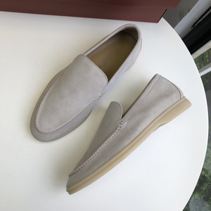 2026 <span class=keywords><strong>Scarpe</strong></span> Casual <span class=keywords><strong>da</strong></span> <span class=keywords><strong>Donna</strong></span> in Vera Pelle Scamosciata di Alta Qualità, Design Personalizzato, Stile Western, Lussuose Slip-On per Skateboard - Product Image 3