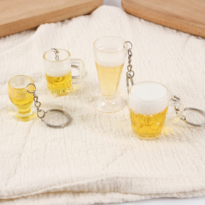 Porte-clés miniature en forme de verre à bière transparent simulé, modèle de verre à vin miniature, accessoire de sac - Product Image 3