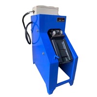 Machine automatique pneumatique de raclage et de dégrossissage des plaquettes de frein automobile