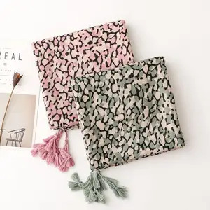 2023 New Spring Women Shawls Fashion Long Wide Viscose Cotton Scarves Summer Soft Pink Green Leopard Printed Cotton Scarf